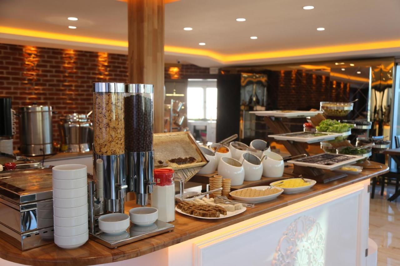 Gumus Palace Gungoren 3* Istanboel